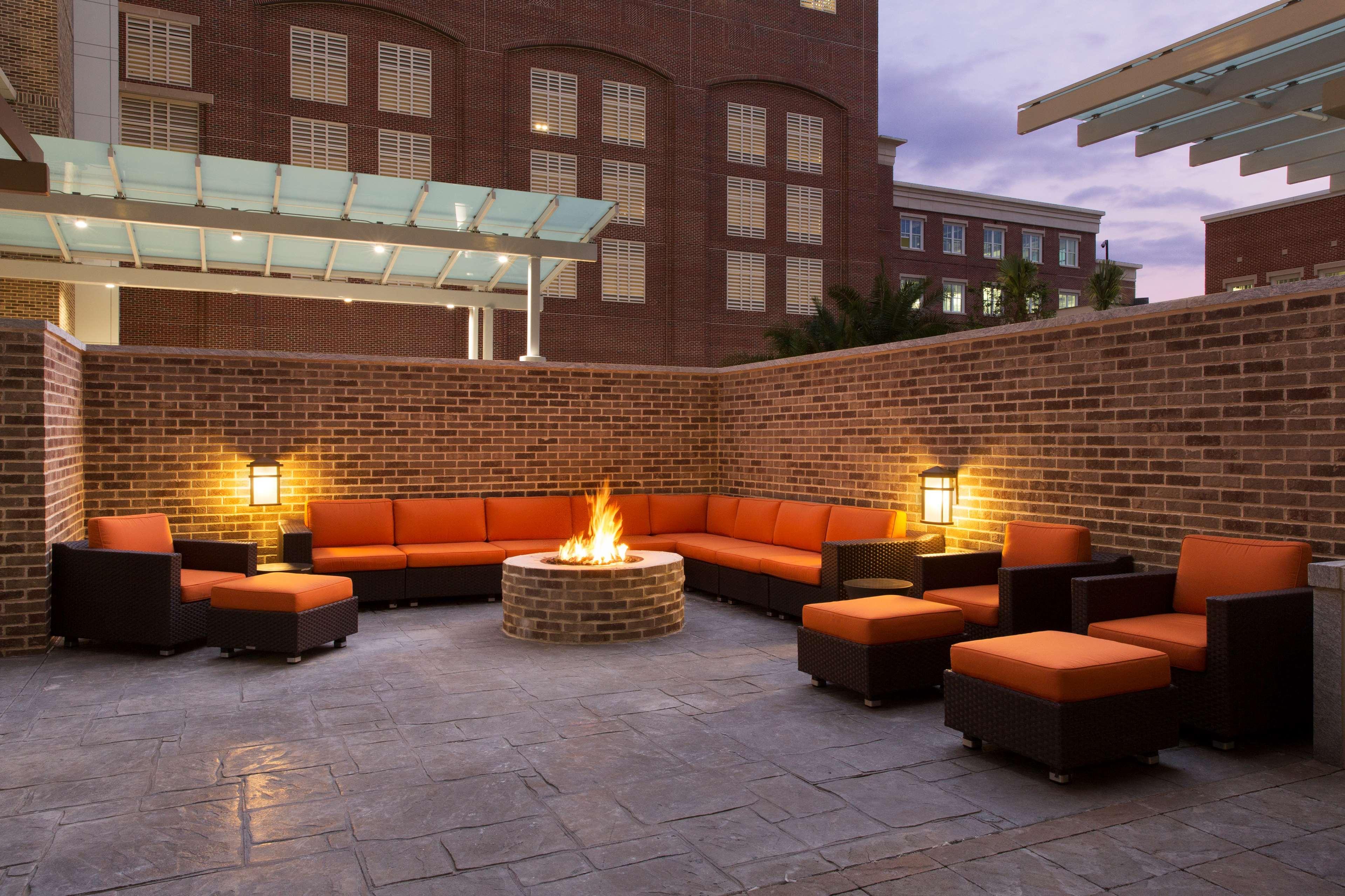 Hyatt House Charleston - Historic District Hotel Buitenkant foto