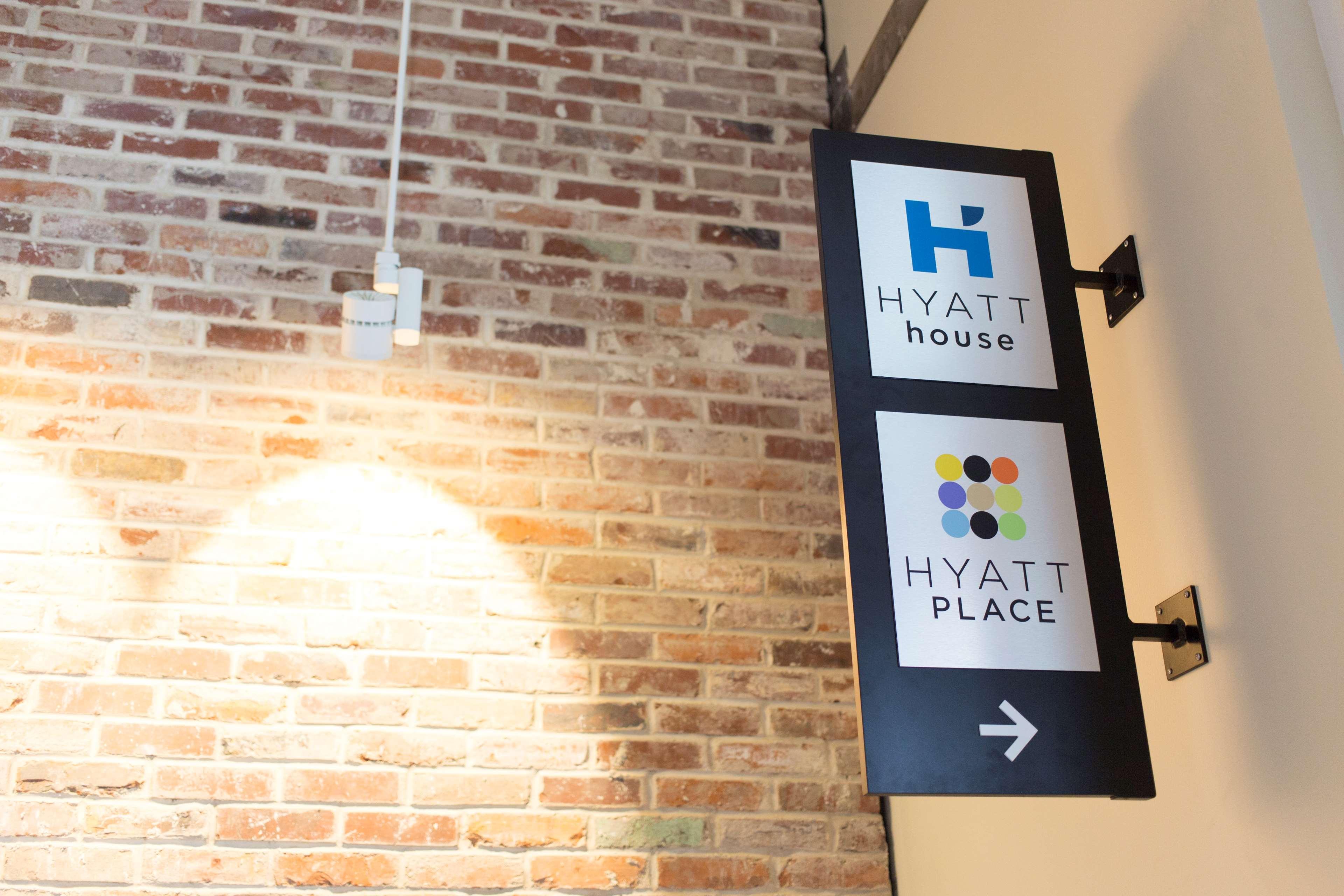 Hyatt House Charleston - Historic District Hotel Buitenkant foto