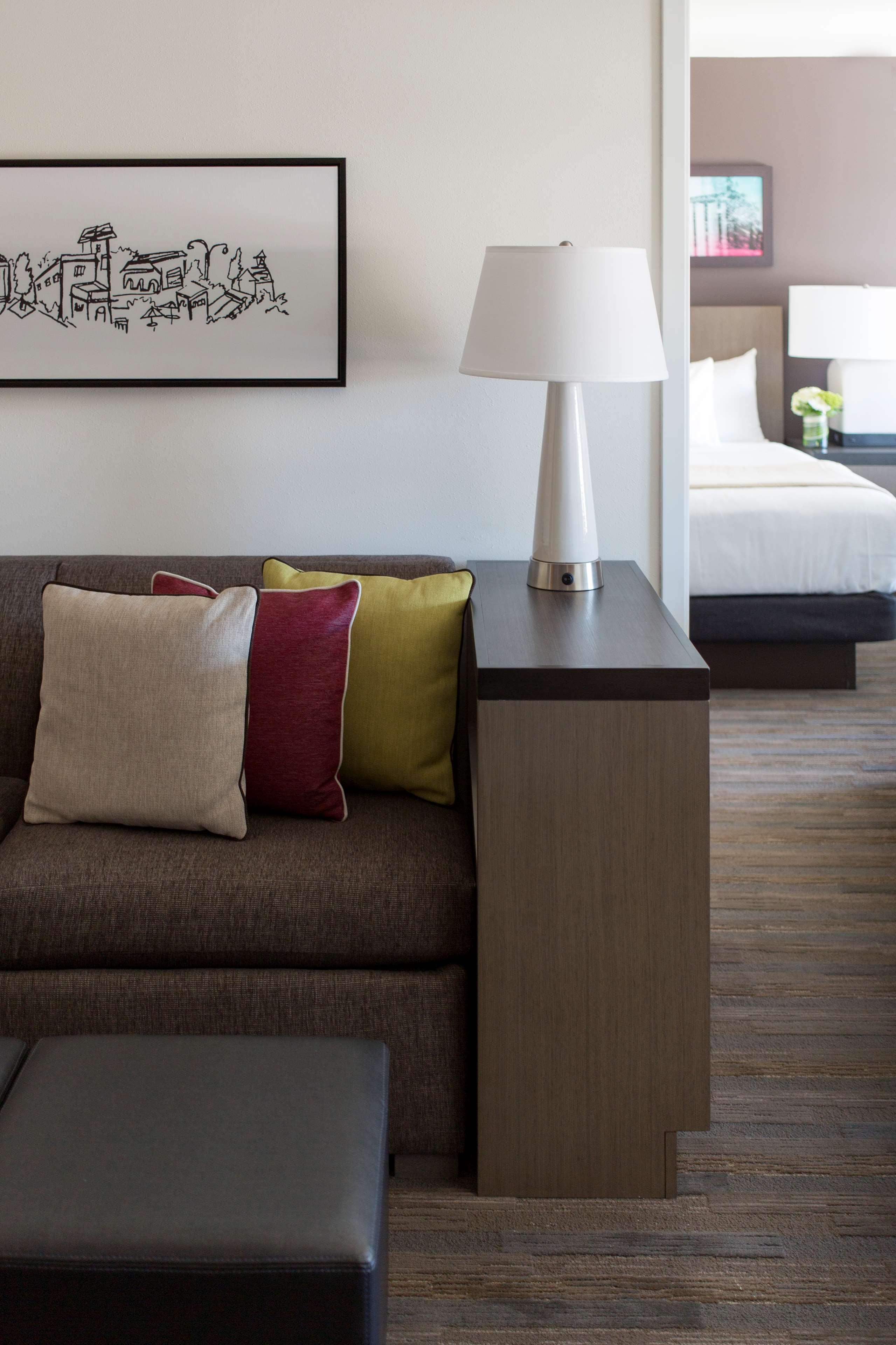 Hyatt House Charleston - Historic District Hotel Buitenkant foto